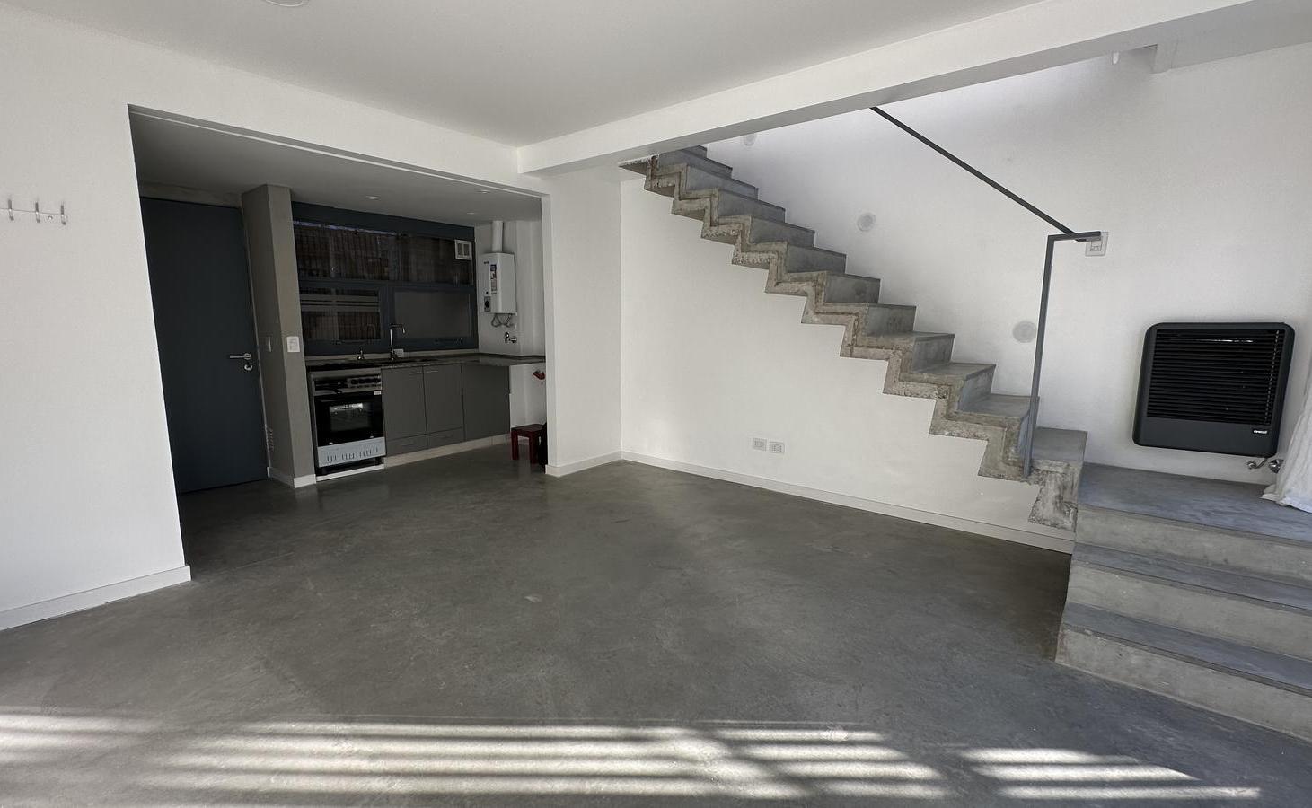 Foto de Departamento en Venta de 2 Ambientes en Duplex con Balcón en Nuñez, imagen 5
