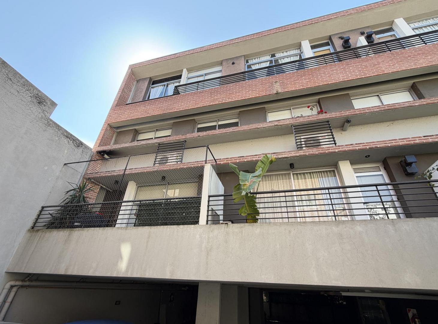 Foto de Departamento en Venta de 3 Ambientes en Duplex en La Calabria, San, imagen 4