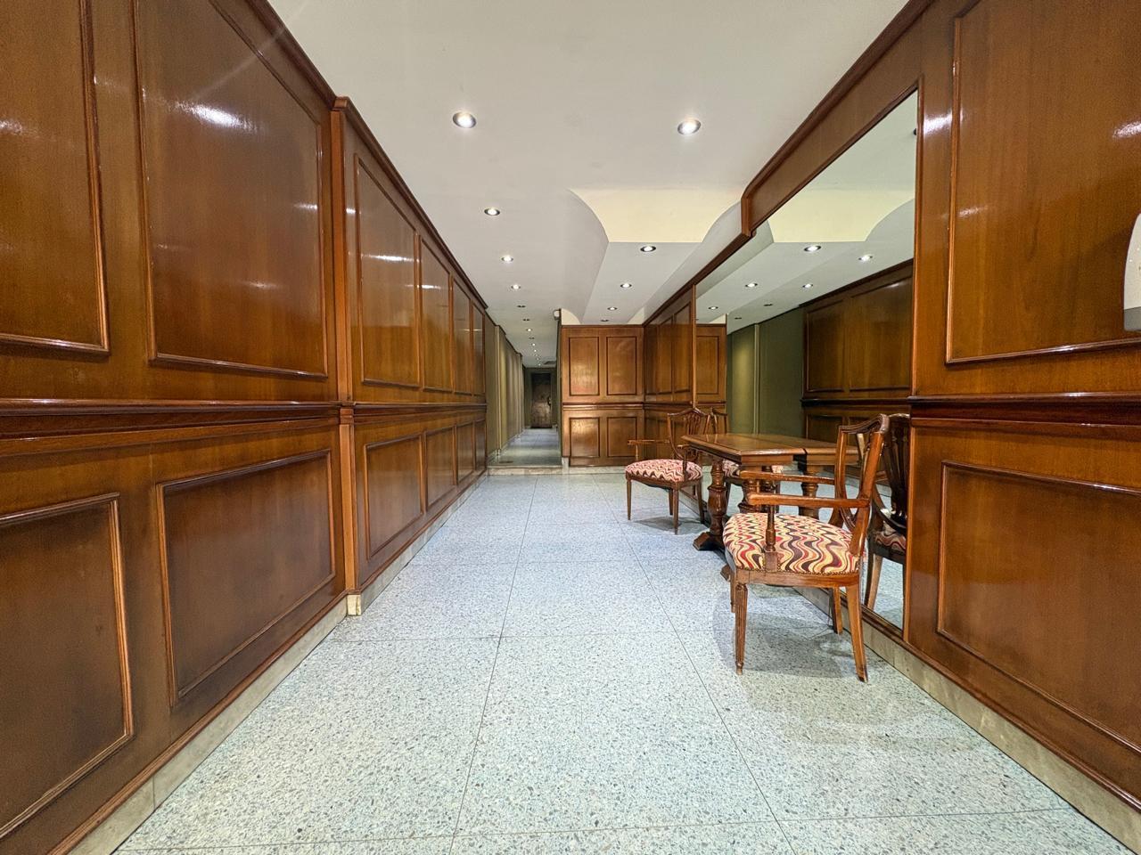 Foto de Departamento en venta de 3 Ambientes con Balcón en Monserrat, imagen 1
