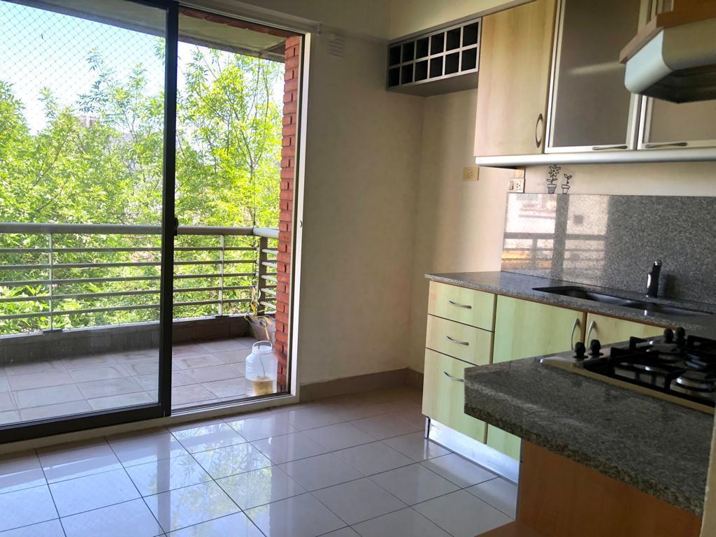 Foto de Departamento en Alquiler de 3 Ambientes con Balcón y Cochera en Belgrano, imagen 3