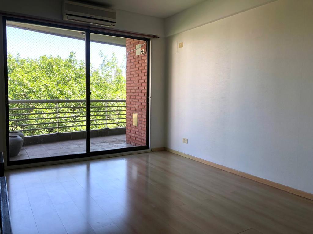 Foto de Departamento en Alquiler de 3 Ambientes con Balcón y Cochera en Belgrano, imagen 2