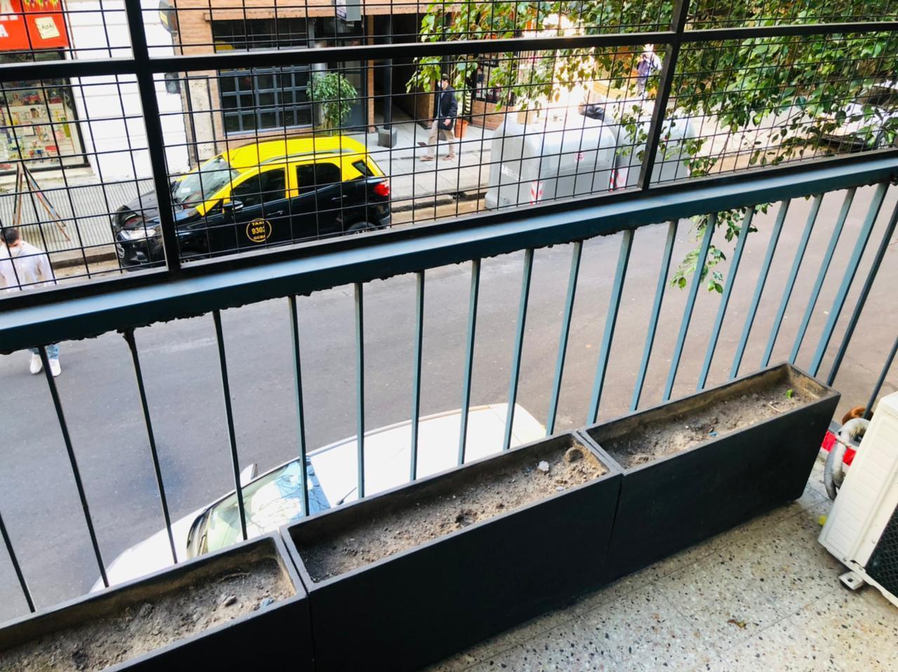 Foto de Departamento en Venta de 3 Ambientes con Balcón en Recoleta, imagen 3