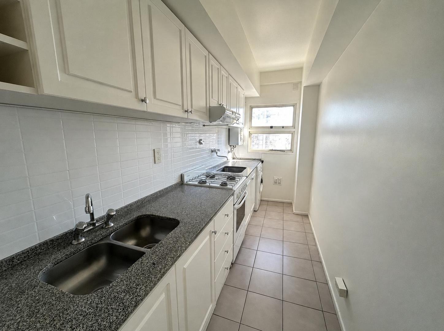 Foto de Departamento en Alquiler de 3 Ambientes con Balcón, en Beccar, imagen 3