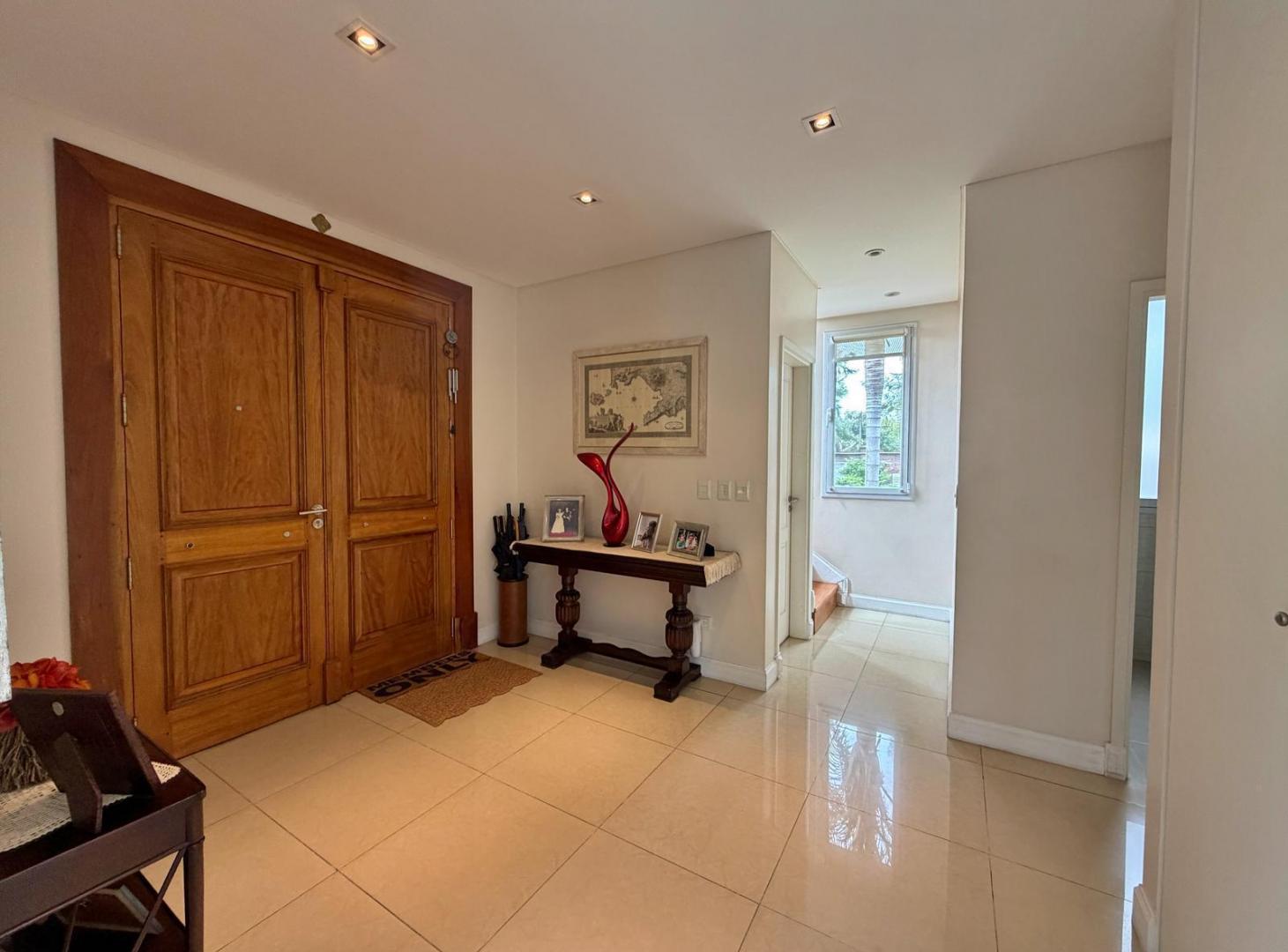 Foto de Exlusiva Casa en Venta de 342 m2 en el Barrio La Damasia, San Fernando., imagen 4
