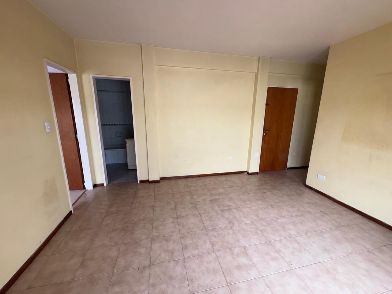 Foto de Departamento en Alquiler de 2 Ambientes con Balcón y Cochera en San, imagen 4