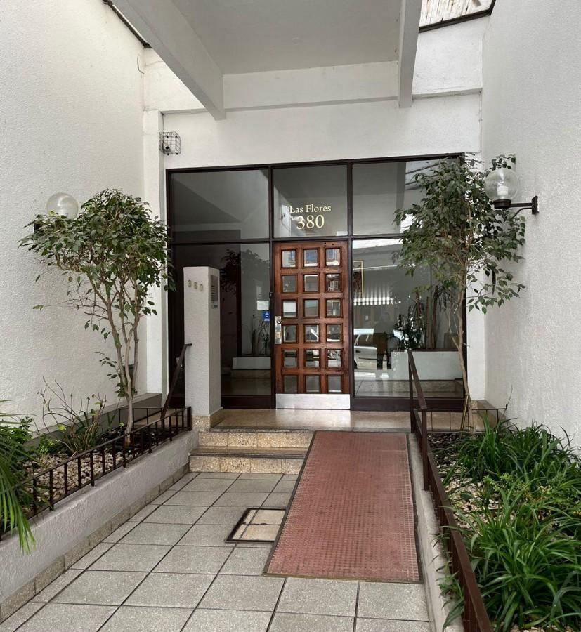 Departamento monoambiente moderno con balcon en alquiler - Wilde Centro