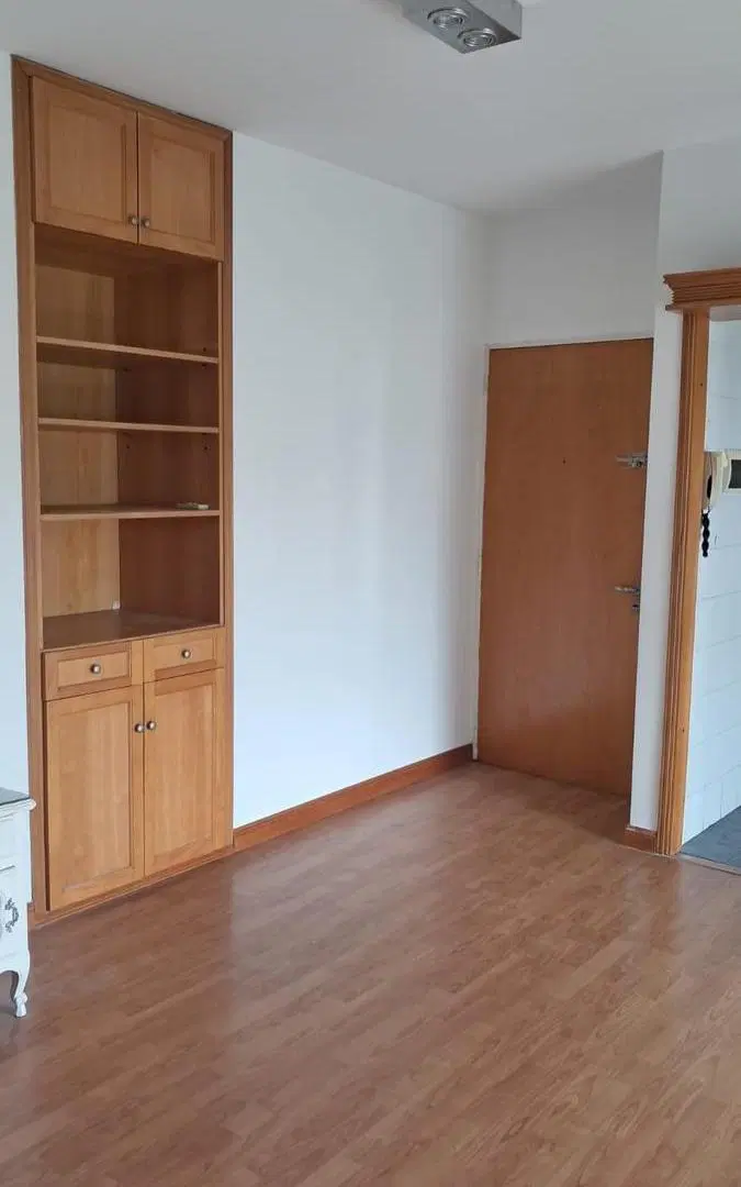 Departamento 2 ambientes con balcon y cochera ¡Complejo cerrado con seguridad 24hs! - Wilde 4