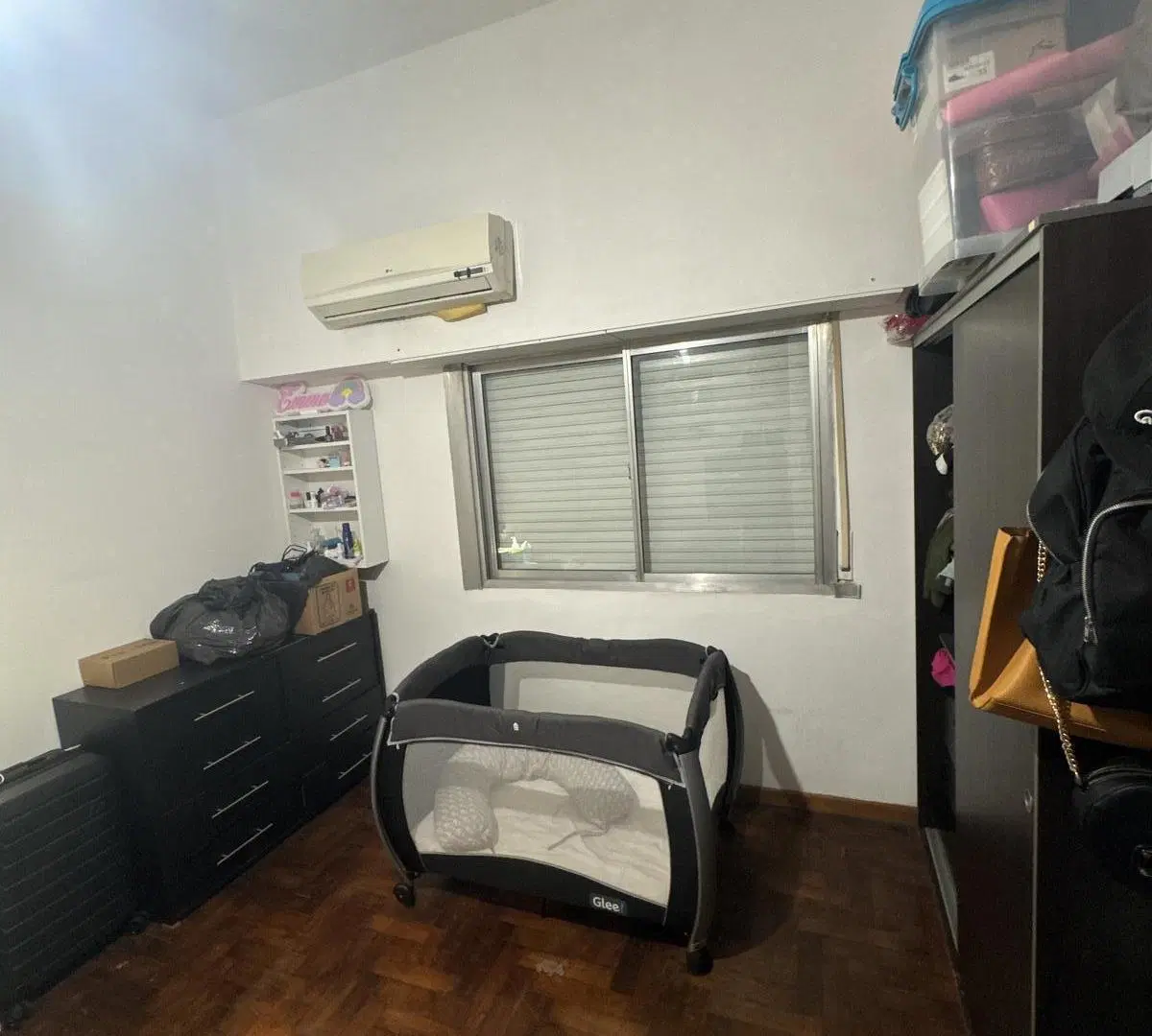 Casa 3 ambientes con patio y cochera en alquiler, Wilde Centro 1