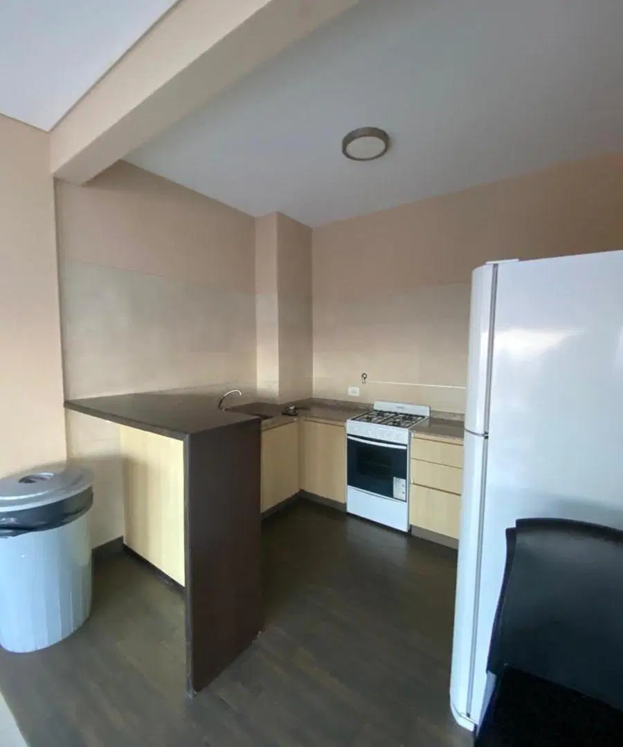 Departamento dos ambientes con balcon y piscina, complejo Maconda X, en alquiler. Quilmes centro 4