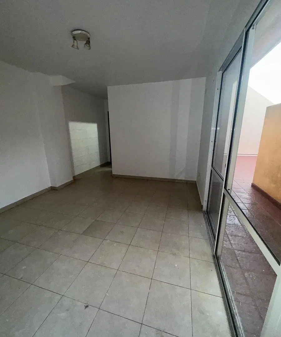 Departamento 2 ambientes con patio en ALQUILER - Wilde 3