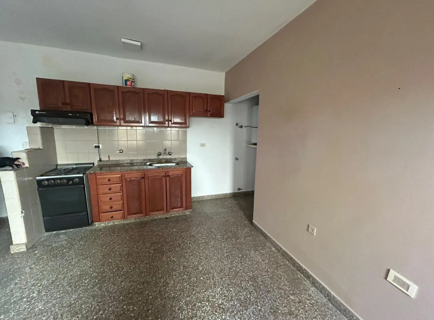 PH 4 ambientes con patio y terraza en ALQUILER - Wilde 5