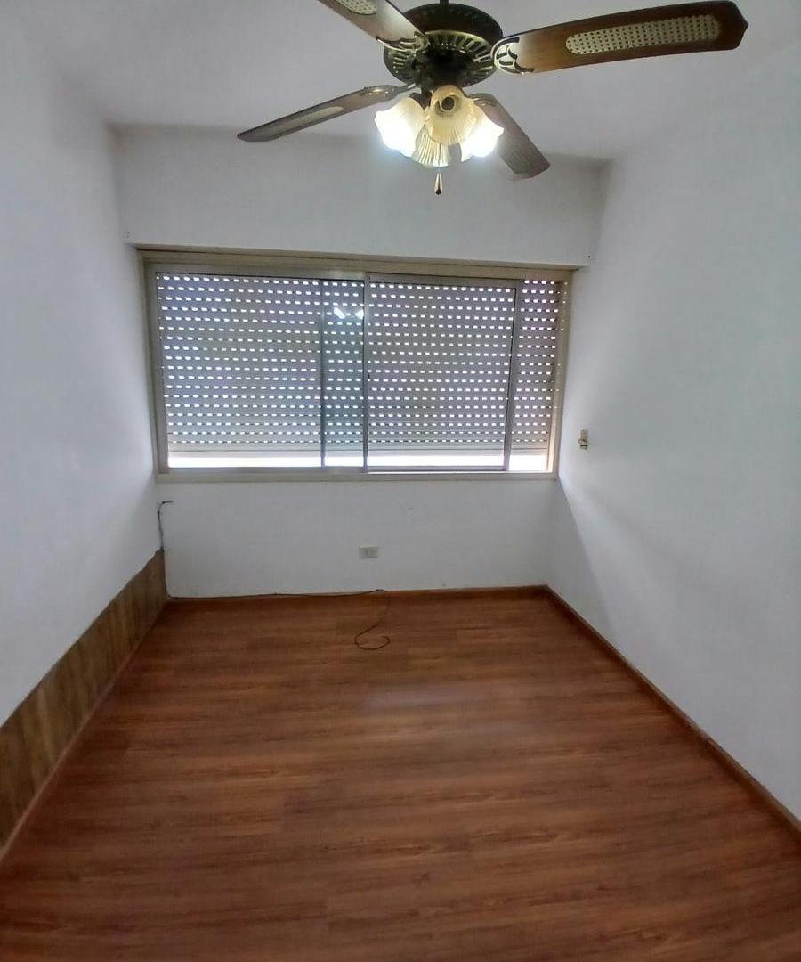 Foto de Departamento 2 ambientes en ALQUILER con parrilla y parque - Wilde, imagen 5
