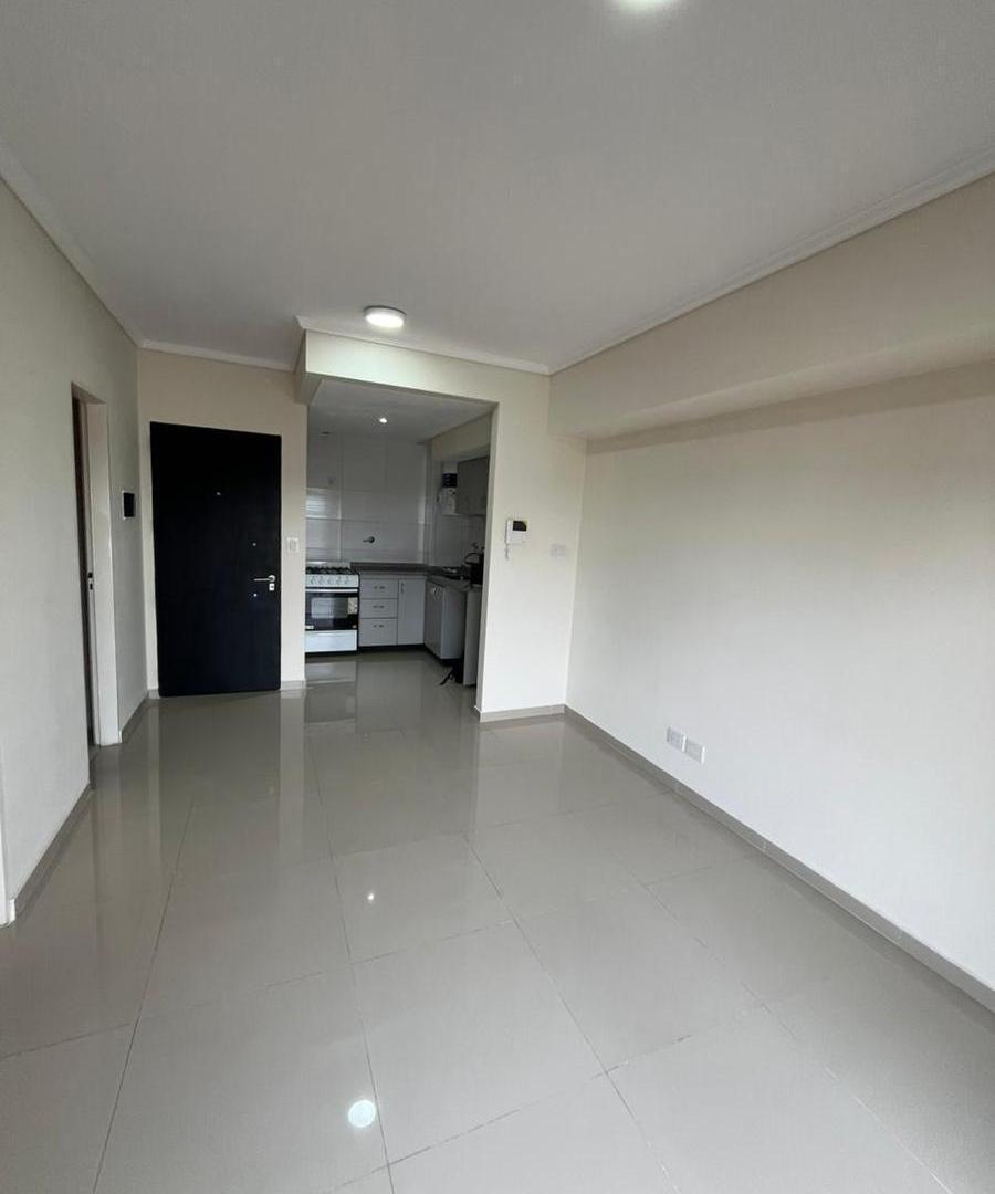 Foto de Departamento 2 ambientes con balcon en VENTA - Lanus, imagen 4