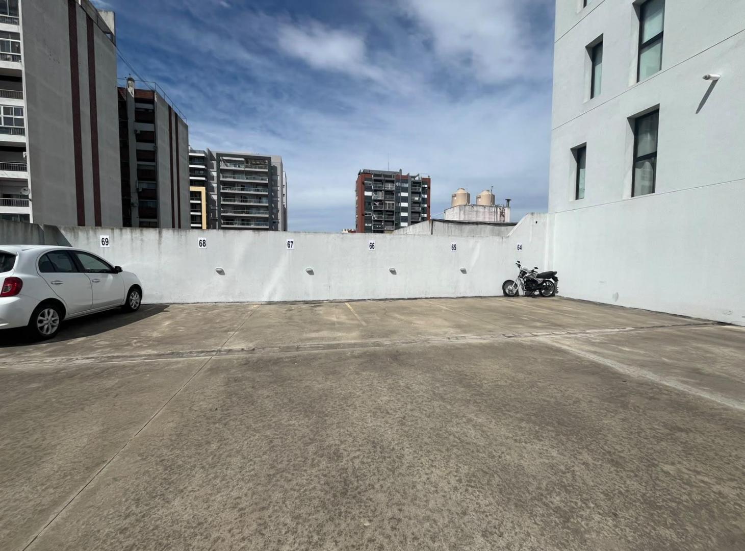 Foto de Cochera privada descubierta en VENTA, imagen 5