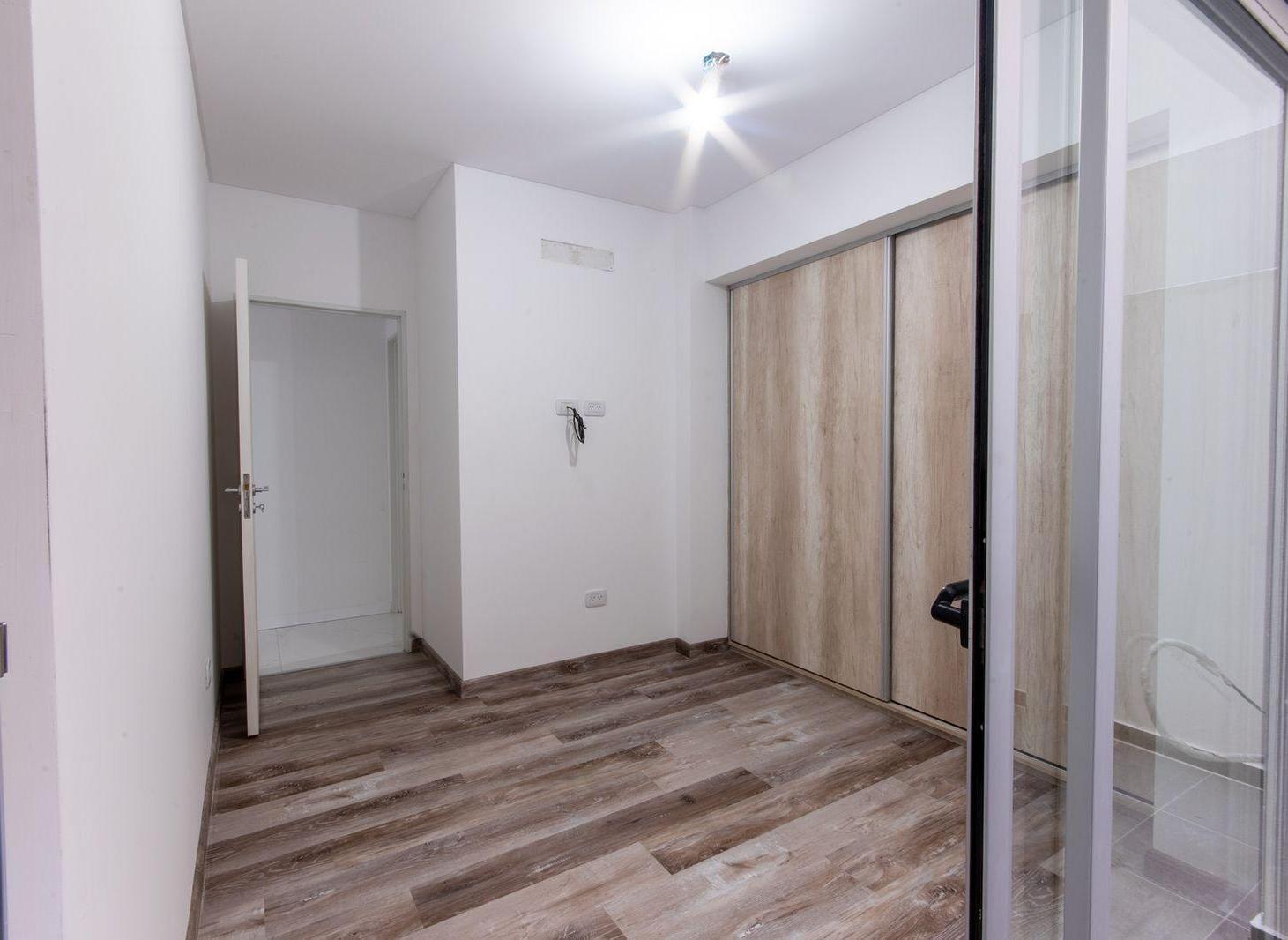 Foto de Departamento 2 ambientes con cochera en ALQUILER - Wilde, imagen 4