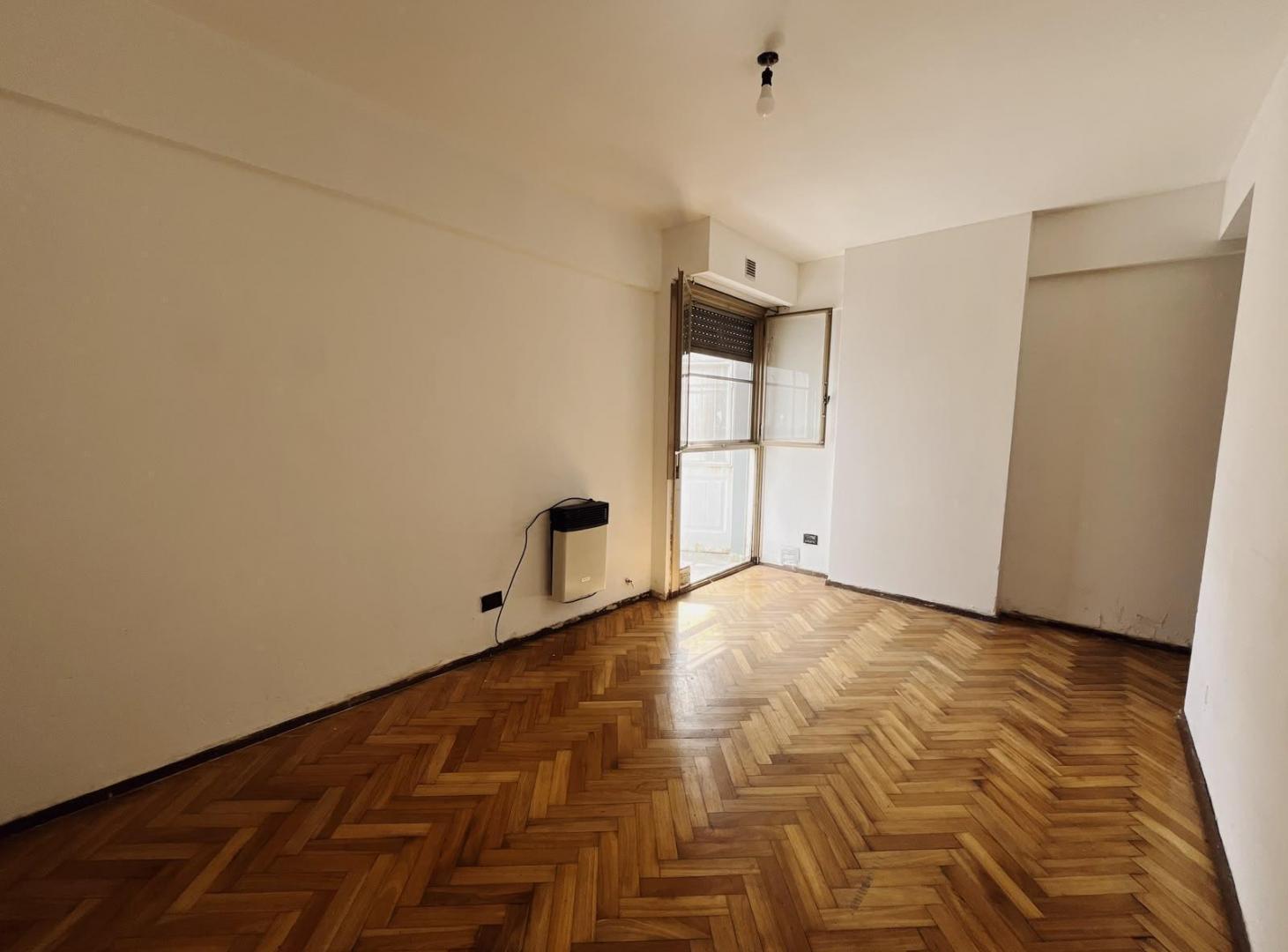 Foto de Departamento 2 ambientes con patio en VENTA - DON BOSCO, imagen 2