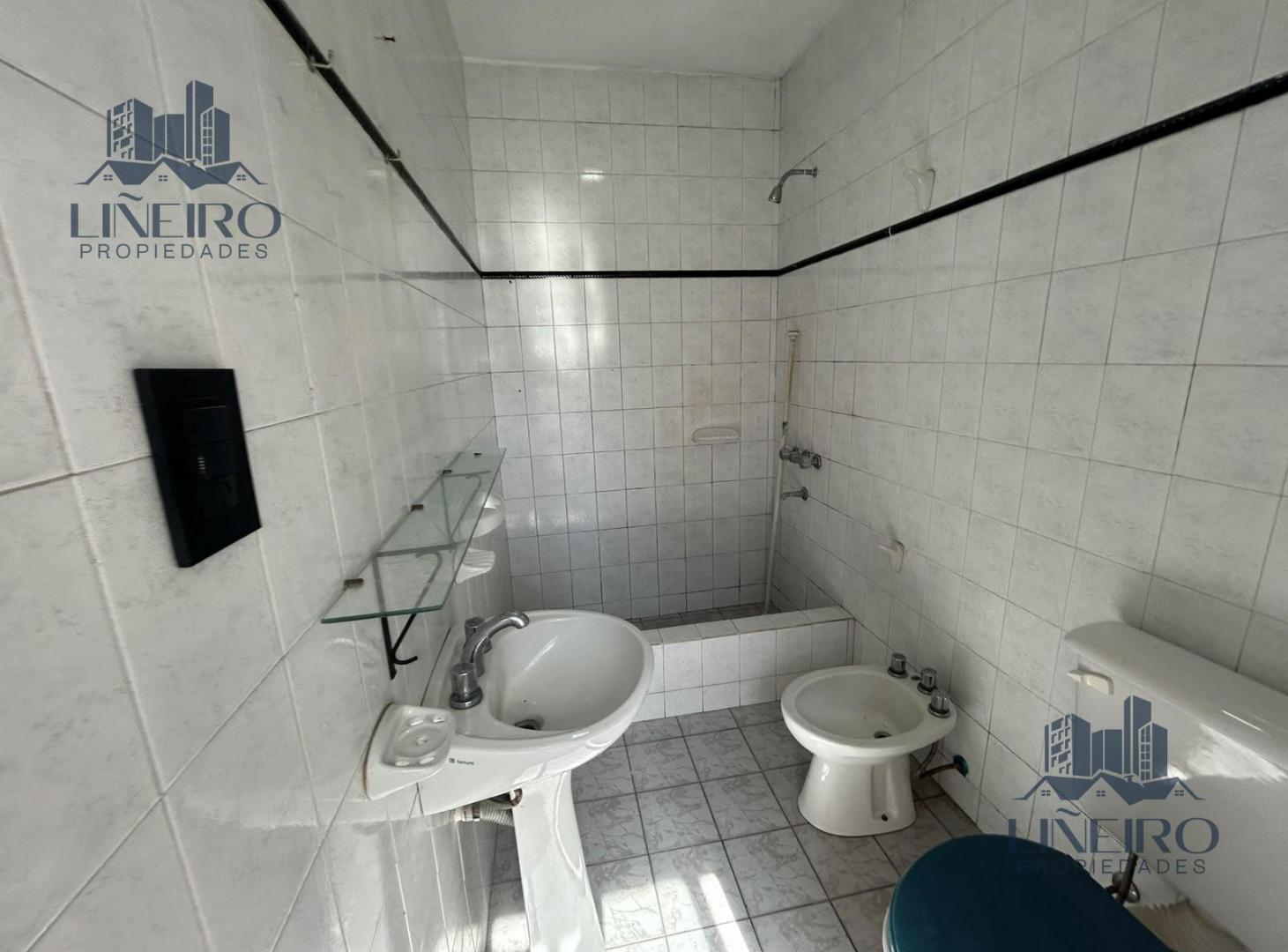 Foto de PH 2 ambientes con patio en ALQUILER - WILDE, imagen 5