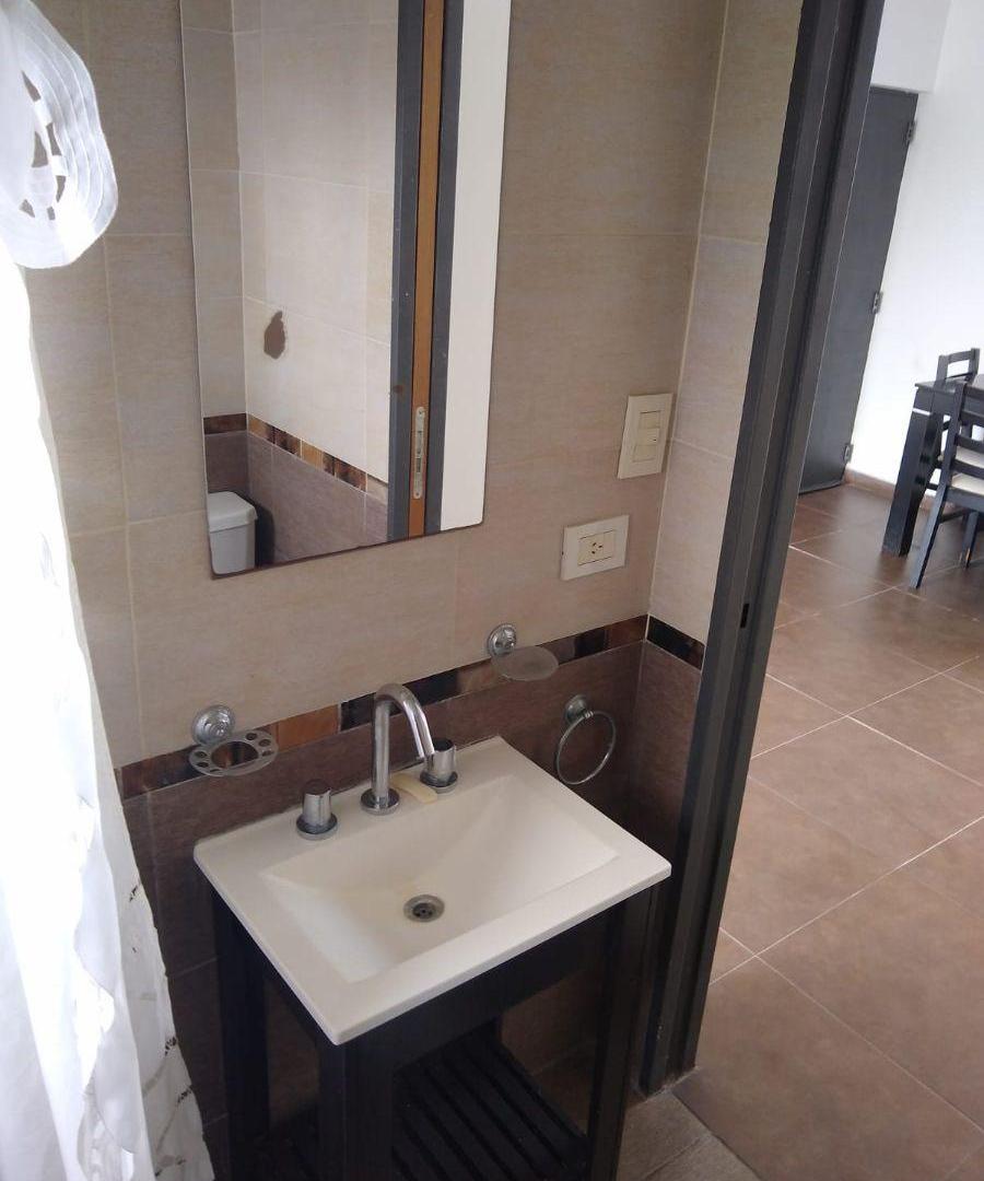 Foto de EXCELELENTE MONOAMBIENTE CON PARRILLA Y COCHERA, imagen 4
