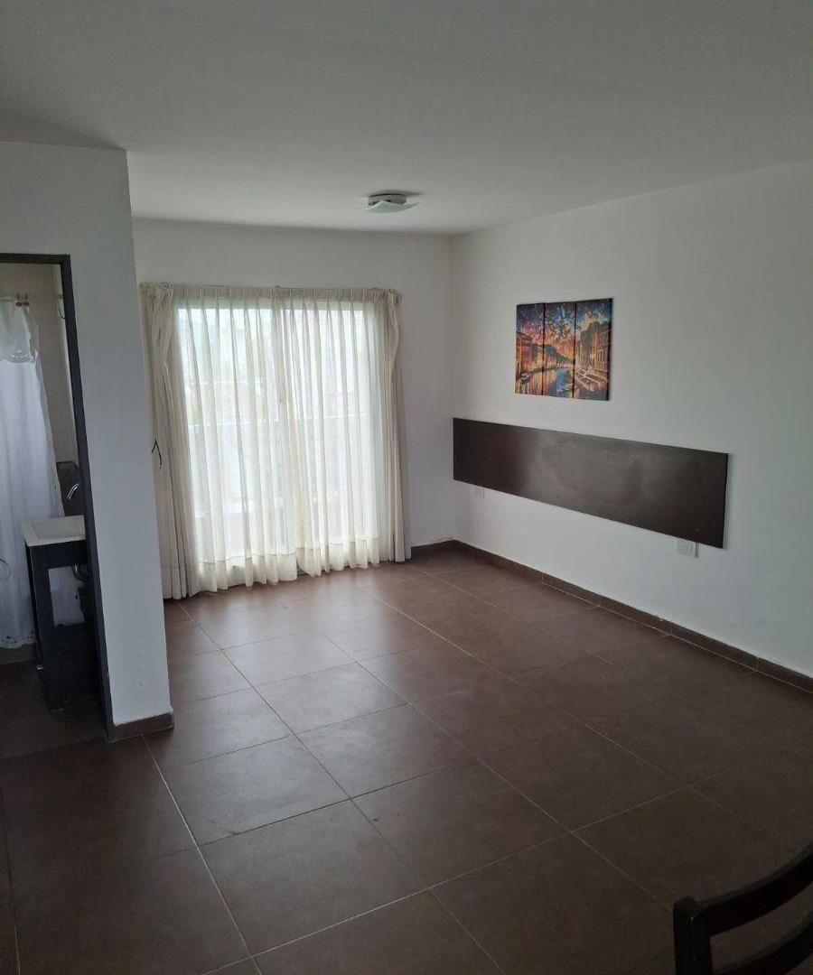 Foto de EXCELELENTE MONOAMBIENTE CON PARRILLA Y COCHERA, imagen 5