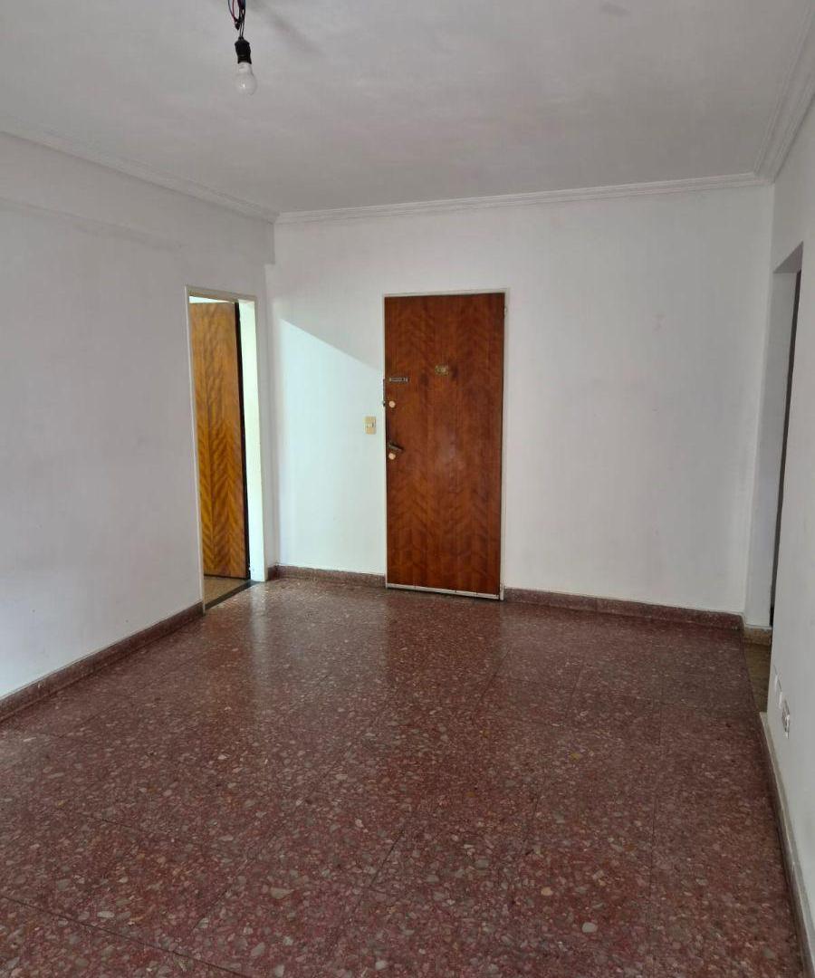 Foto de Departamento con cochera cubierta en una de las zonas más buscadas de Monte Grande, imagen 3