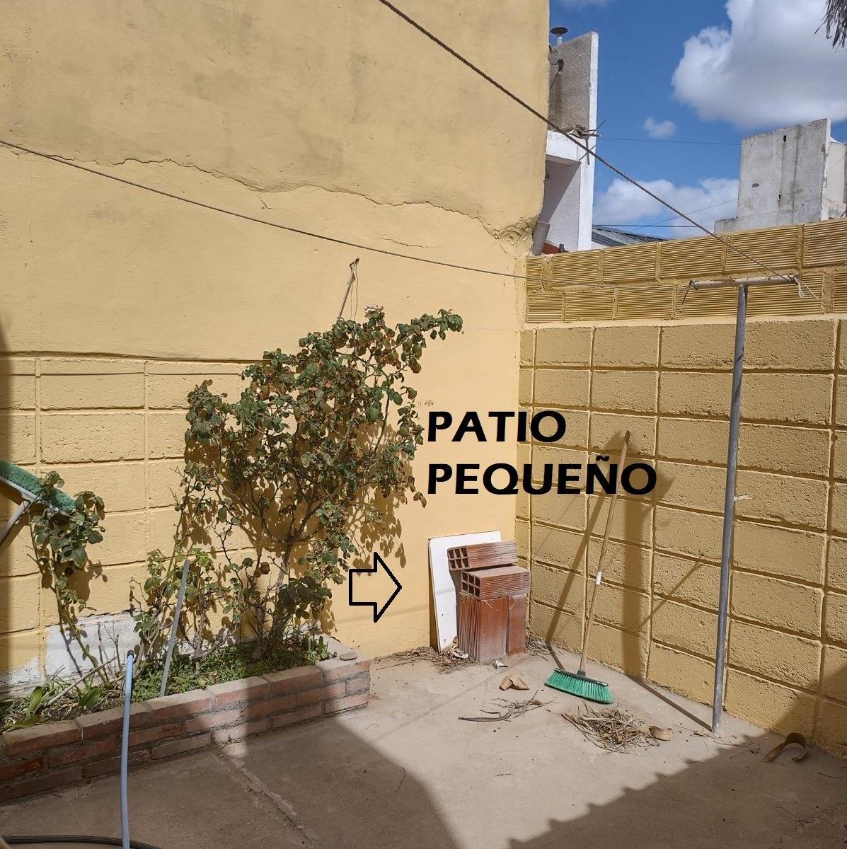 Casa 2 Dorm. y Cochera a 300 m del Mar 4