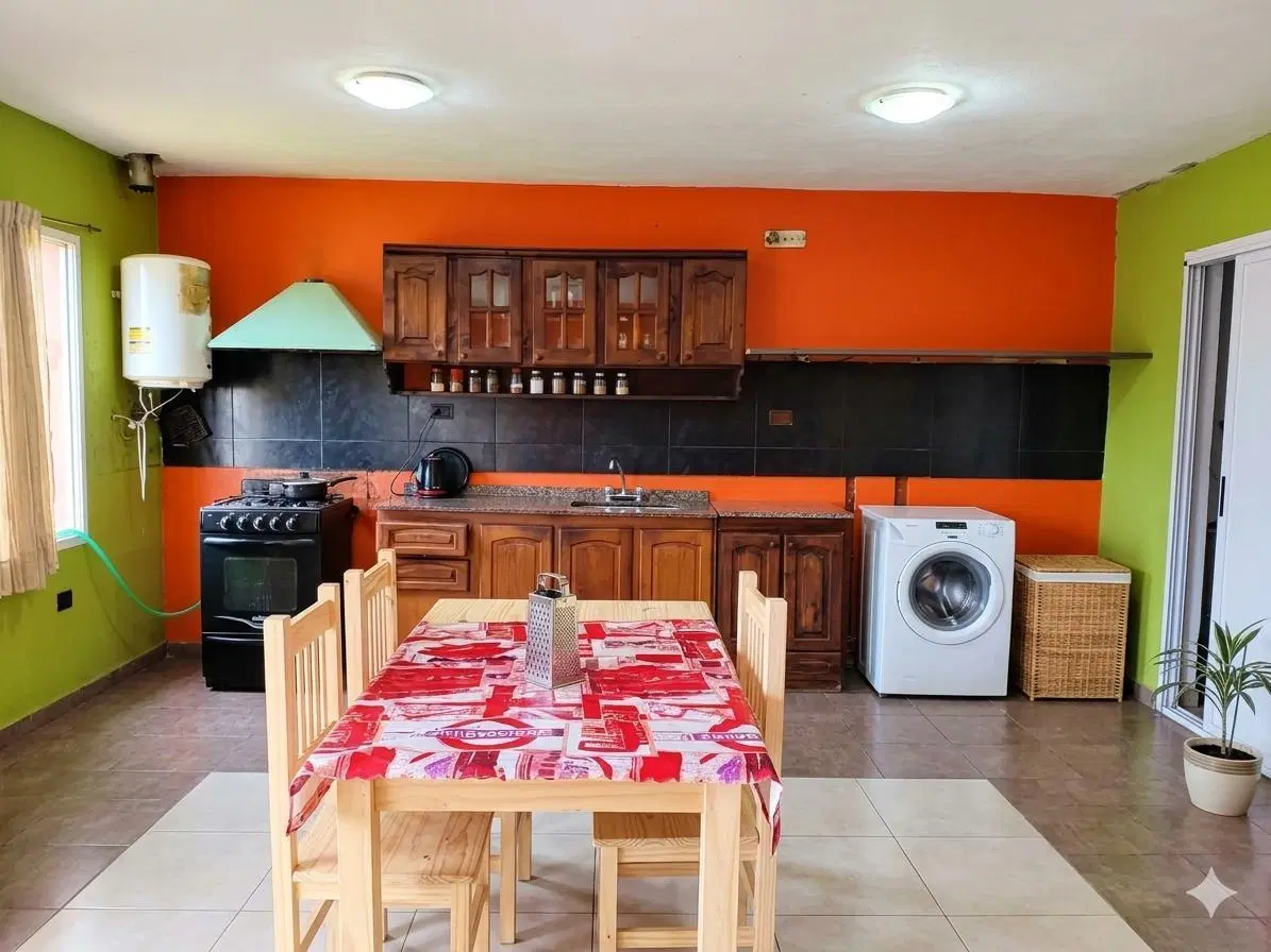 VENTA CASA 3 DORMITORIOS BARRIO CABILDO 3