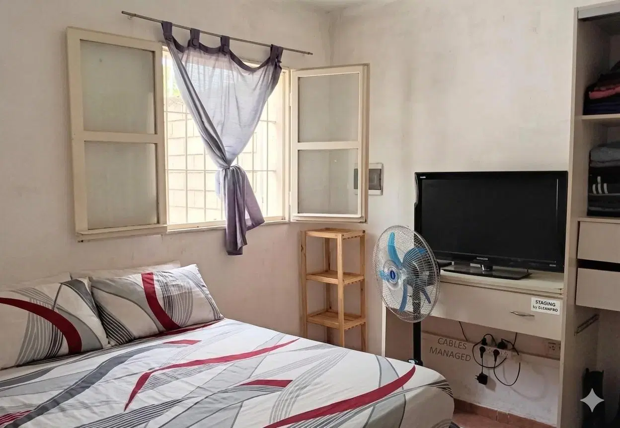 VENTA CASA 3 DORMITORIOS BARRIO CABILDO 2