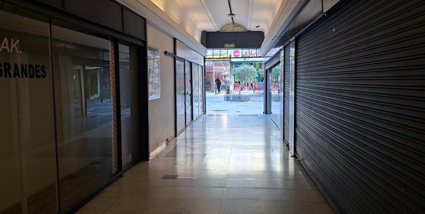 VENTA OFICINA GALERIA IBERIA CENTRO CORDOBA