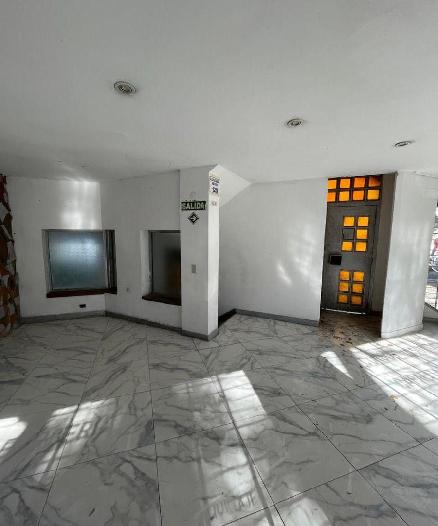 Foto de Local comercial apto multiples destinos, con frente a diag. 73 y calle, imagen 3
