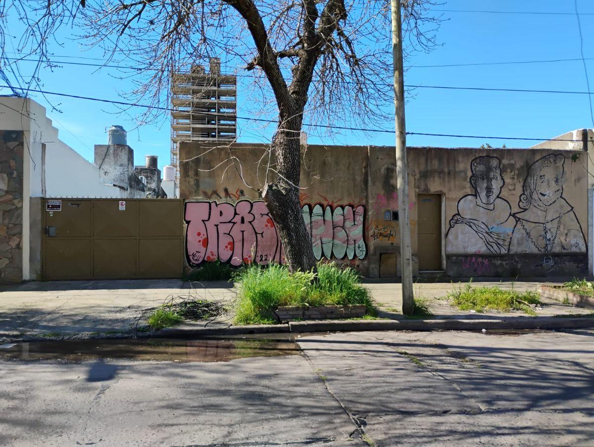 Foto de Terreno en Venta 8 N°1876 e/ 70 y 71 La Plata, imagen 1
