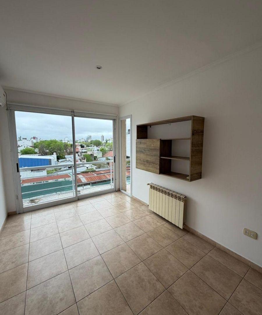 Foto de Departamento de 1 dormitorio con cochera., imagen 4