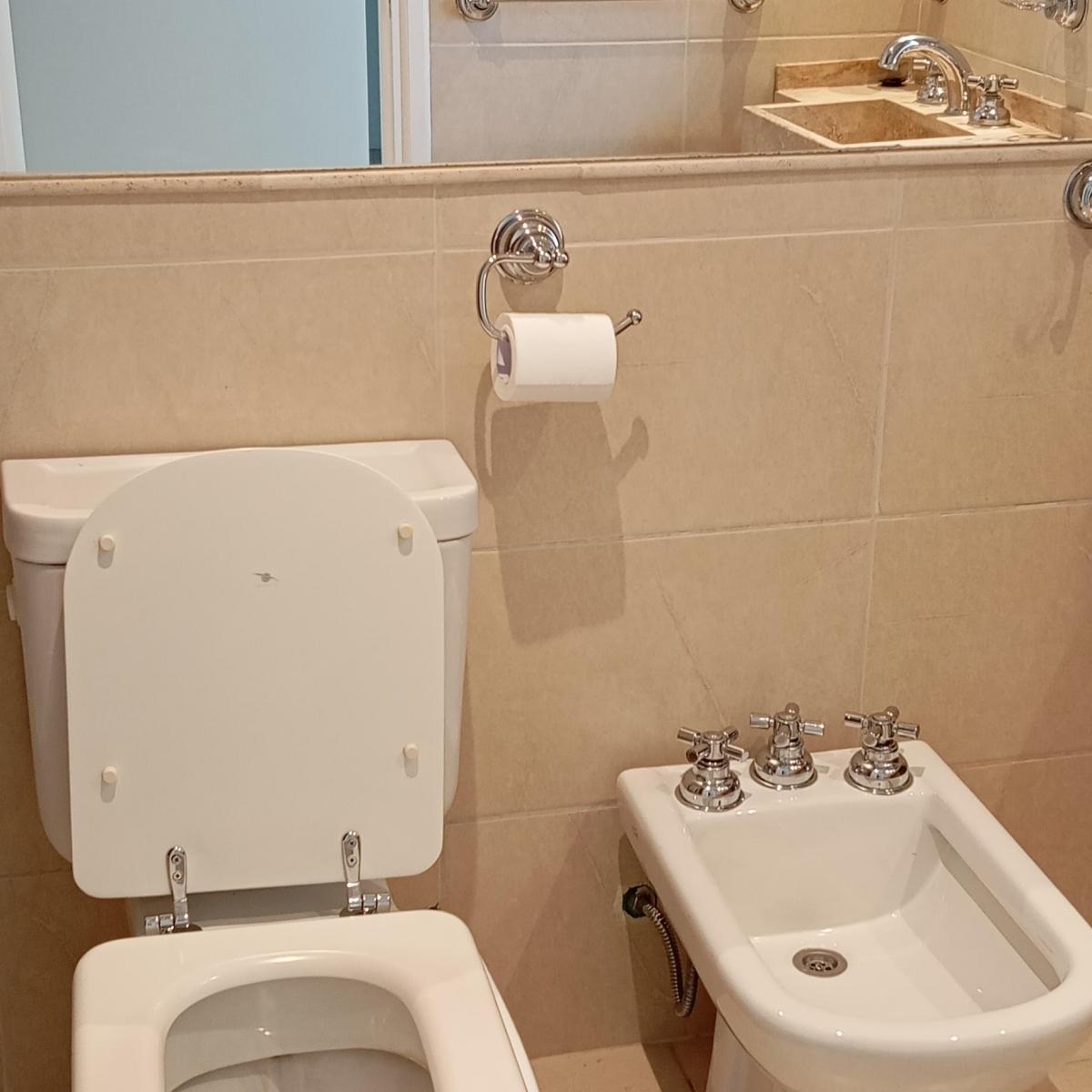 Excelente Departamento en Venta en Edificio de Categoría 3