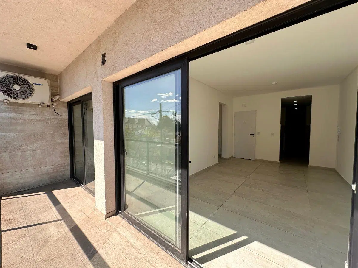 VENTA DEPARTAMENTO DOS AMBIENTES VILLA BOSCH 5