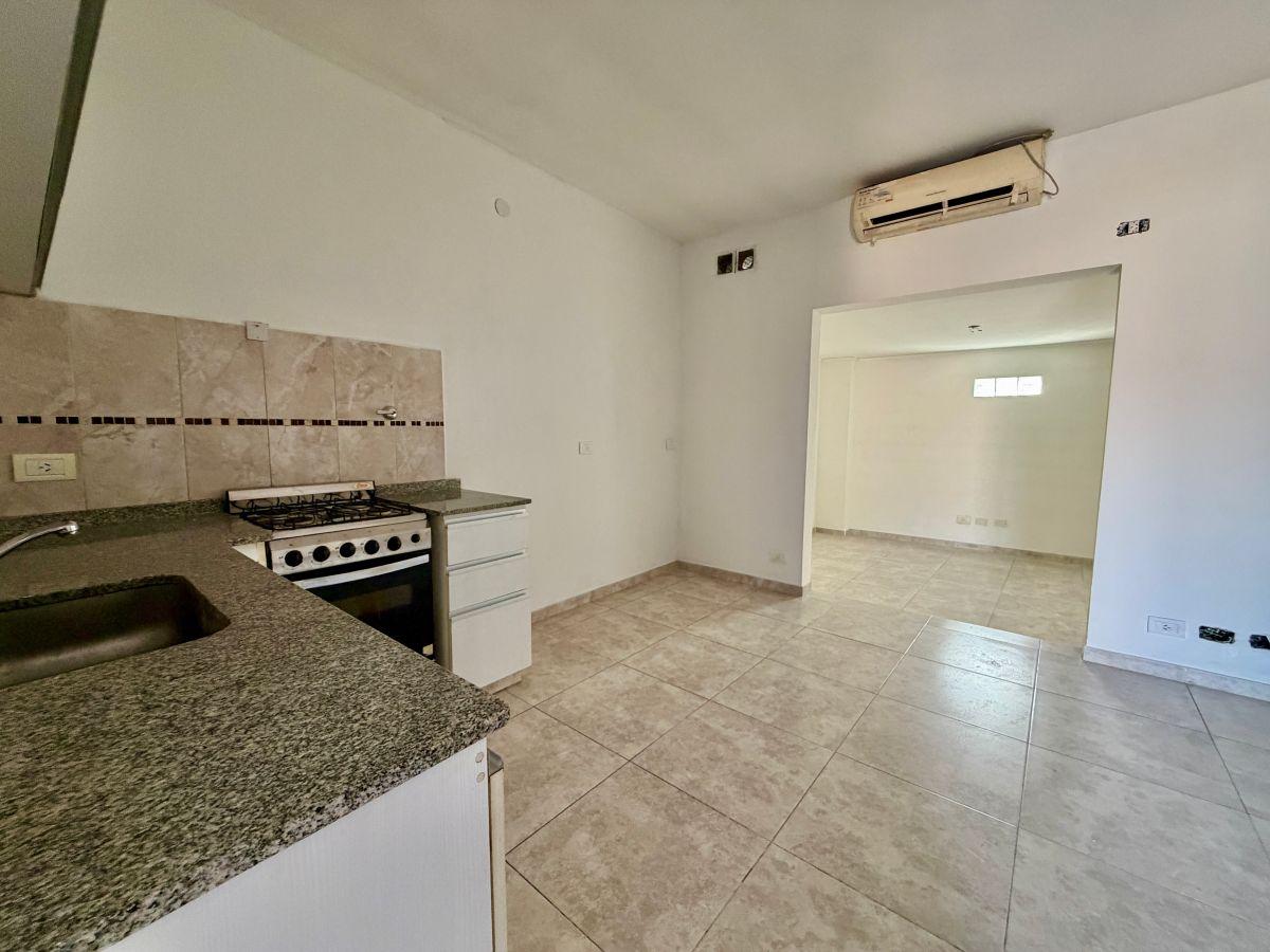 Foto de VENTA DEPARTAMENTO TRES AMBIENTES VILLA BOSCH, imagen 5