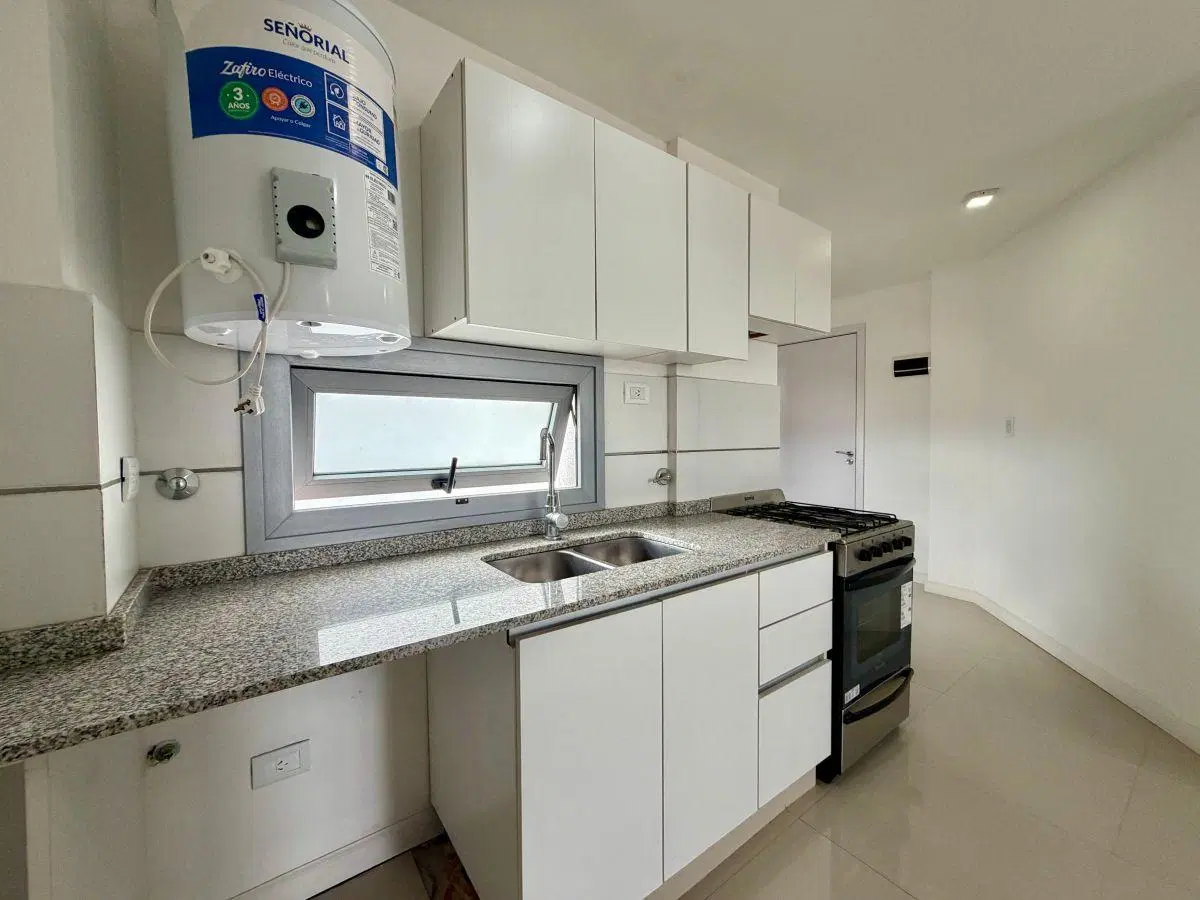 ALQUILER MONOAMBIENTE VILLA BOSCH 8