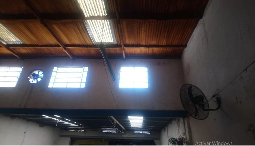 Galpon con Vivienda 4