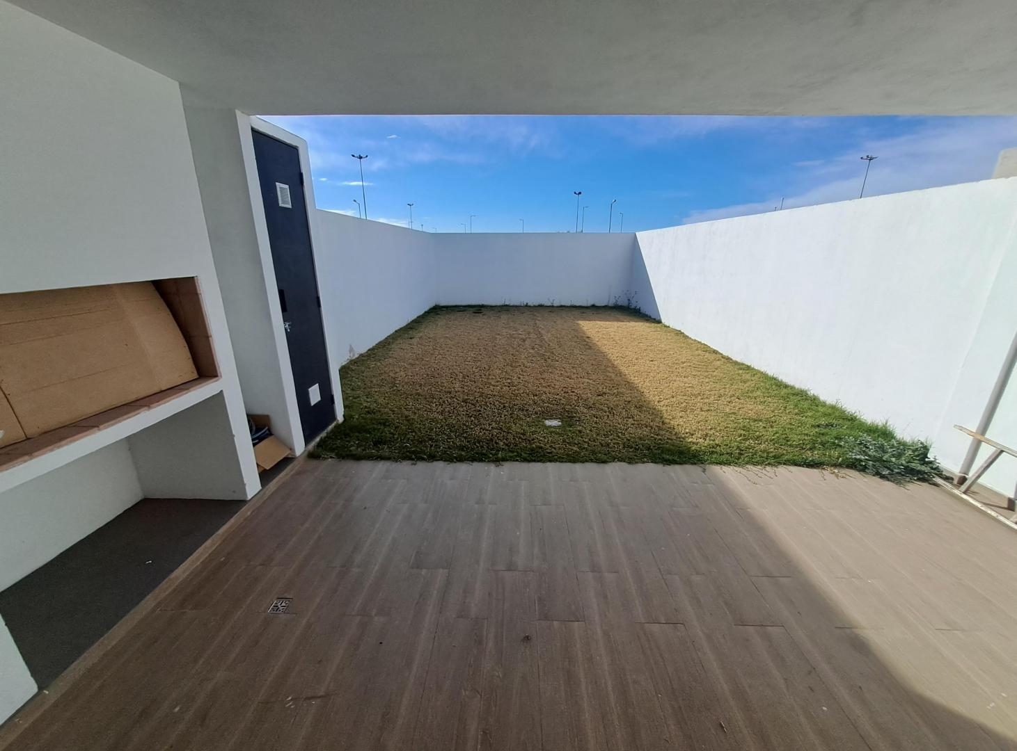 Foto de Dueño alquila Duplex Premium y amplio. Ubicado en Mz51 - Lt 20 - unidad, imagen 5
