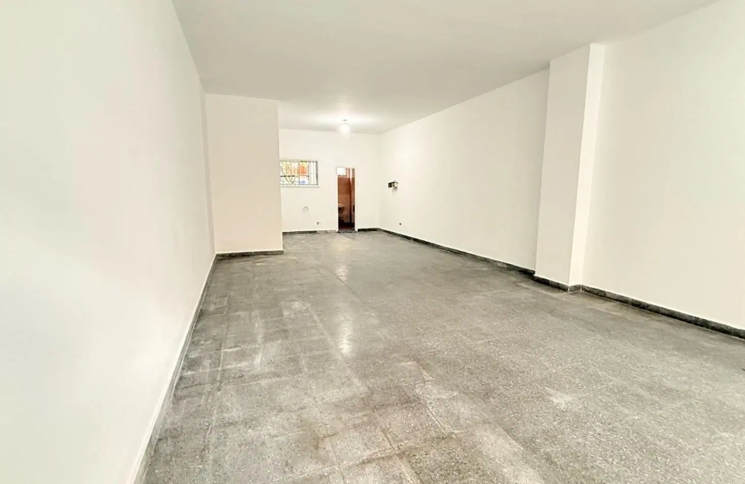 Local en venta- San Luis 1973 2