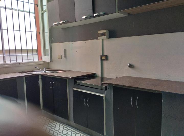 ALQUILER PISO COMPLETO 49 9 y 10 5