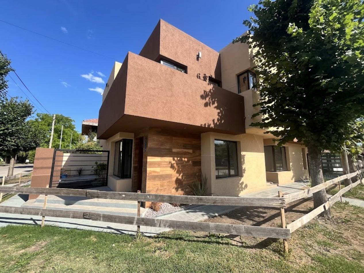 Duplex 4 ambientes Los Pinares - APTO CREDITO