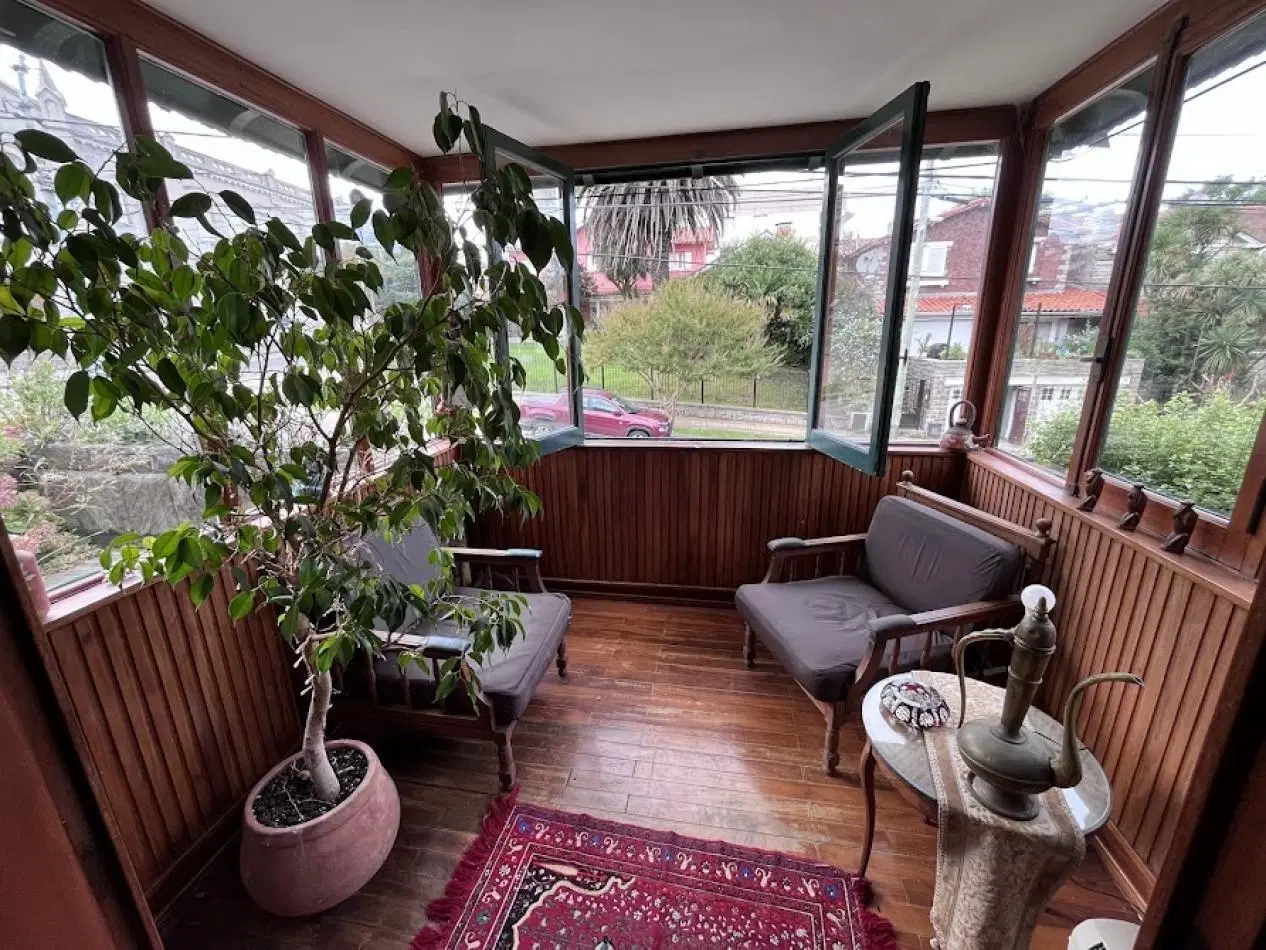 Chalet 5 ambientes en Los Troncos a metros de Guemes 5