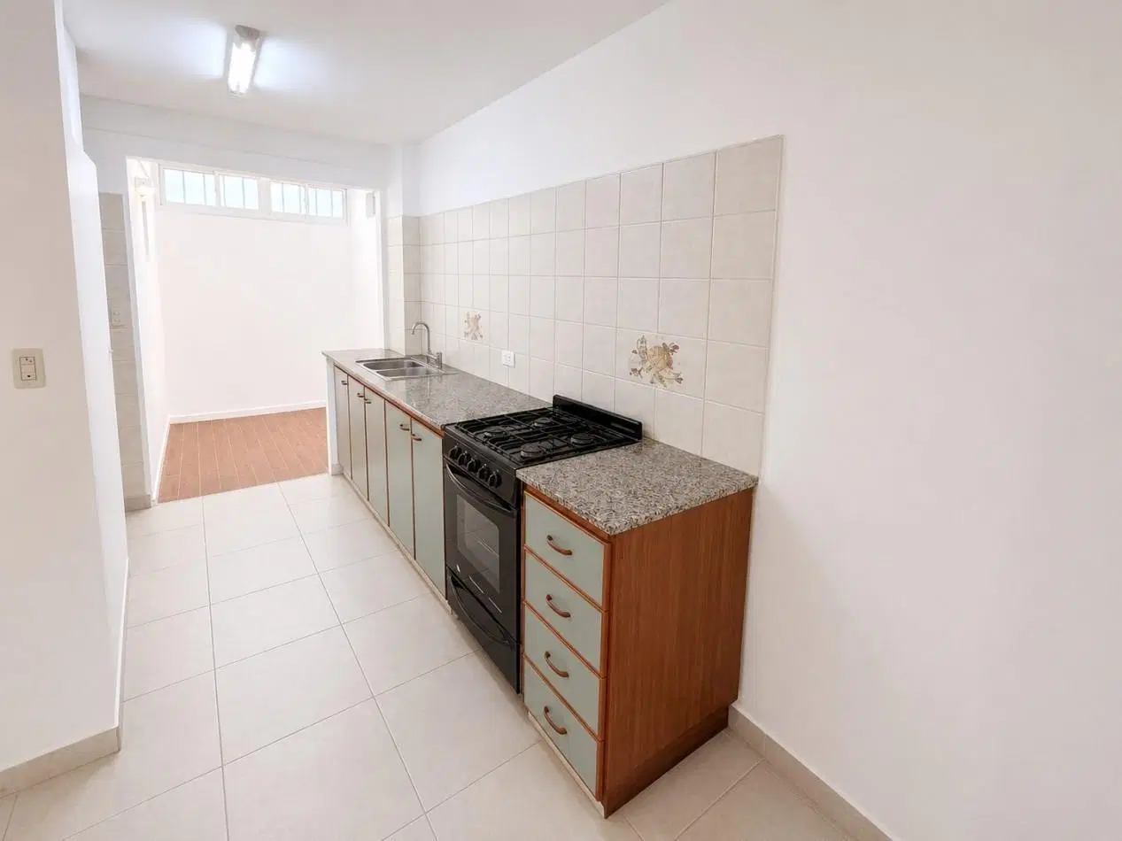 APTO PROFESIONAL ALQUILER 24 MESES PH 3 ambientes con cochera en Chauvin 3