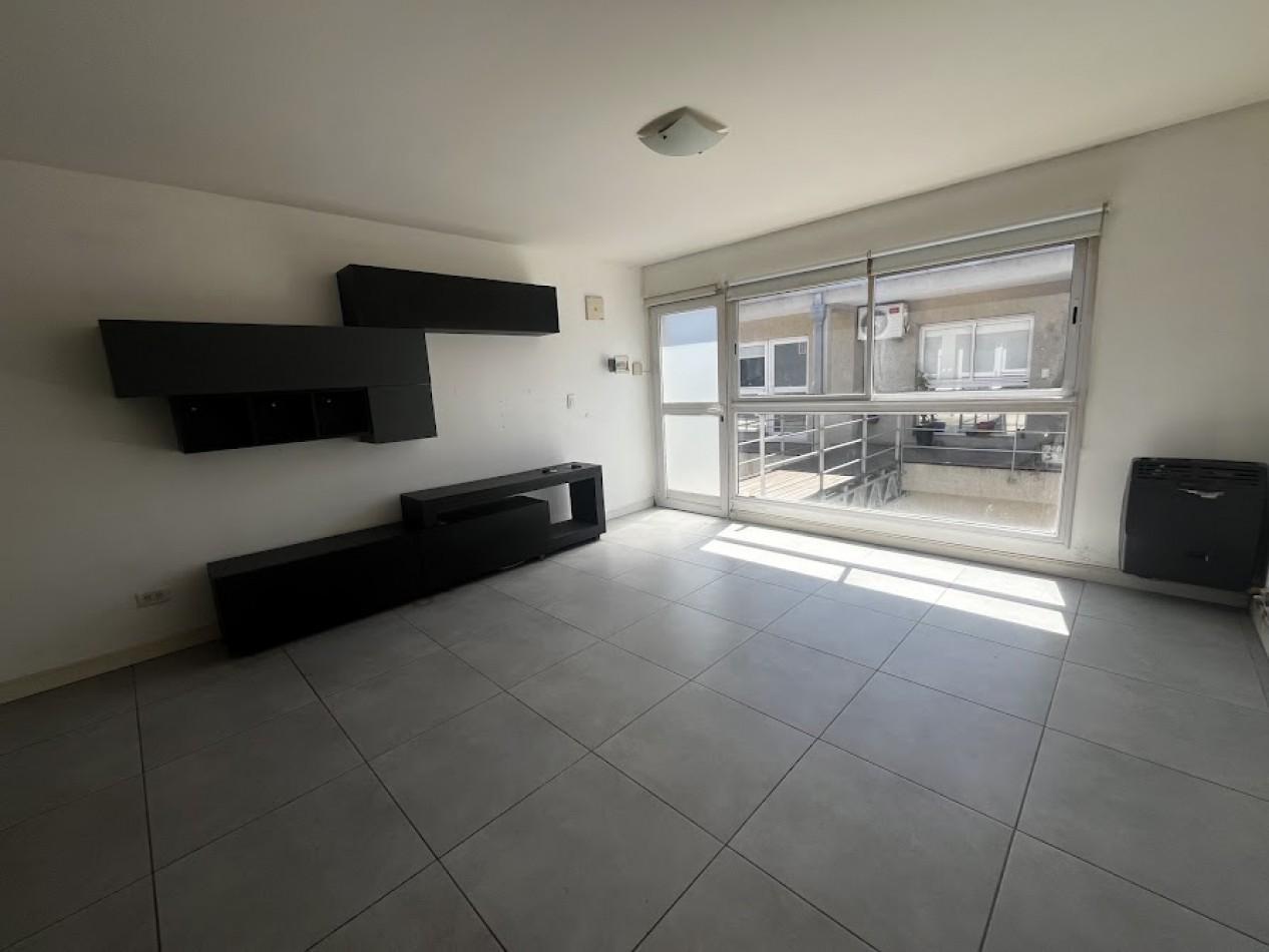 Foto de DEPARTAMENTO DE 2 AMBIENTES CON COCHERA Y BALCONES | APTO CREDITO, imagen 1