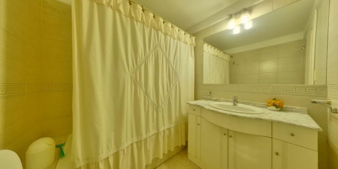 Foto de VENTA CASA 5 AMBIENTES SAAVEDRA JARDIN COCHERA, imagen 5
