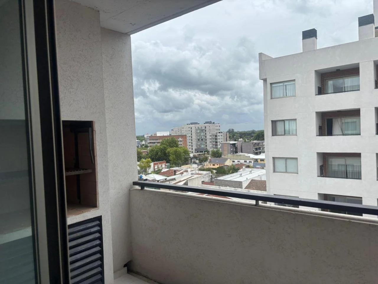VENTA DPTO 2 AMB TIGRE BALCON COCHERA