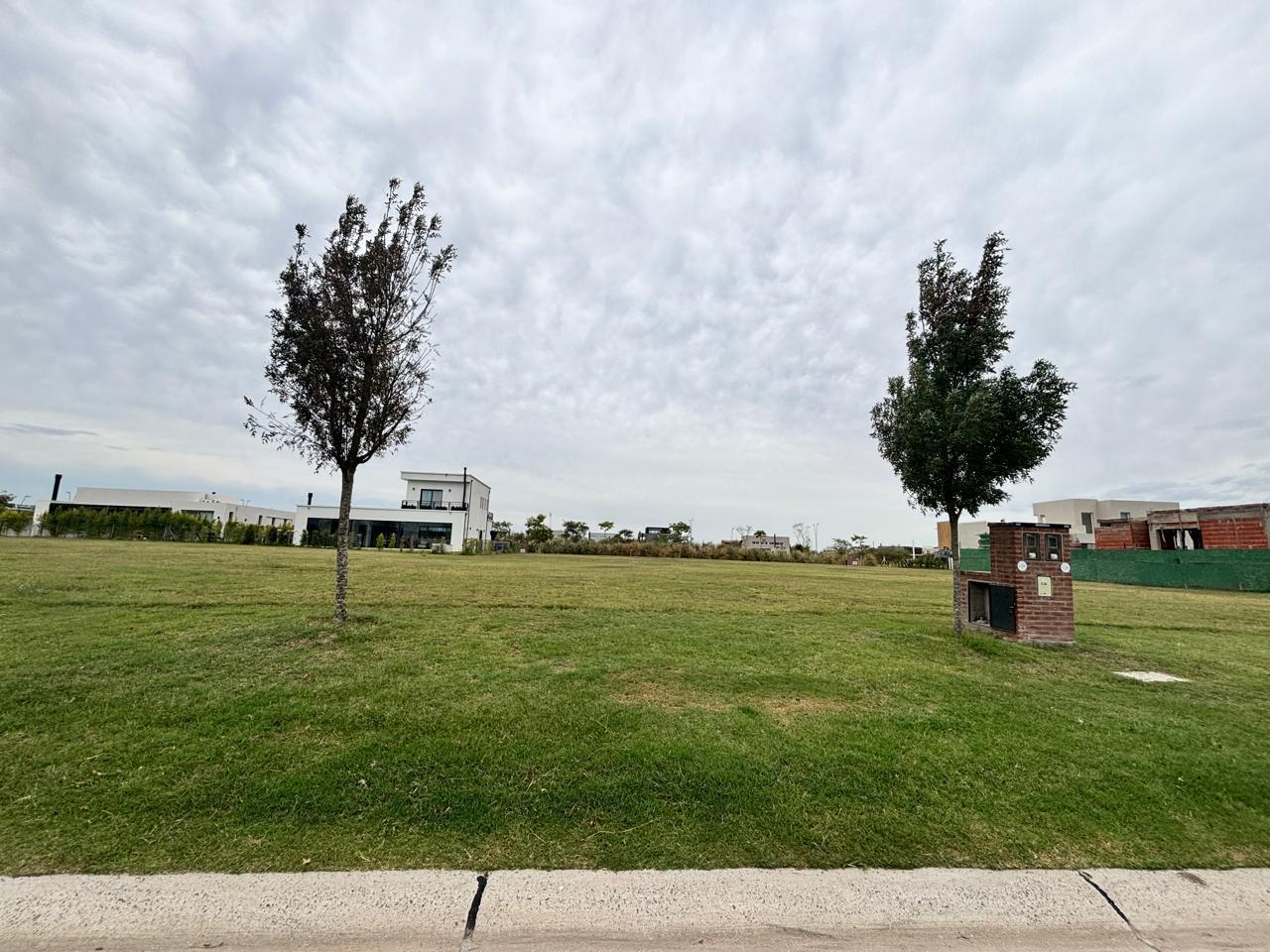 VENTA LOTE INTERNO EN BARRIO RIBERAS, PUERTOS - ESCOBAR