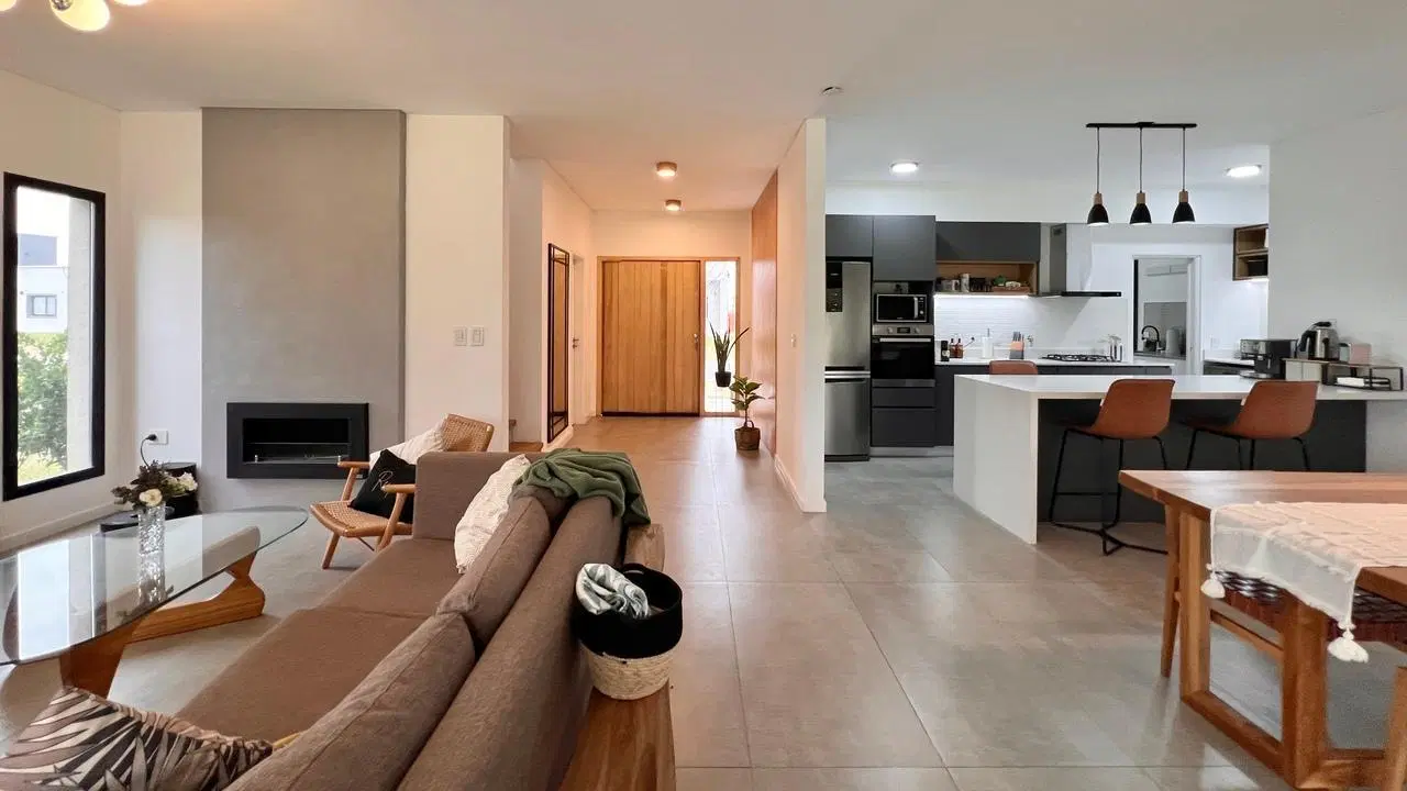 VENTA CASA 5 AMBIENTES BARRIO PRIVADO SAN PABLO PILAR 3