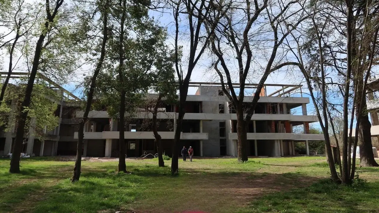 VENTA DEPARTAMENTO 3 AMB- BOSQUE PILAR 5