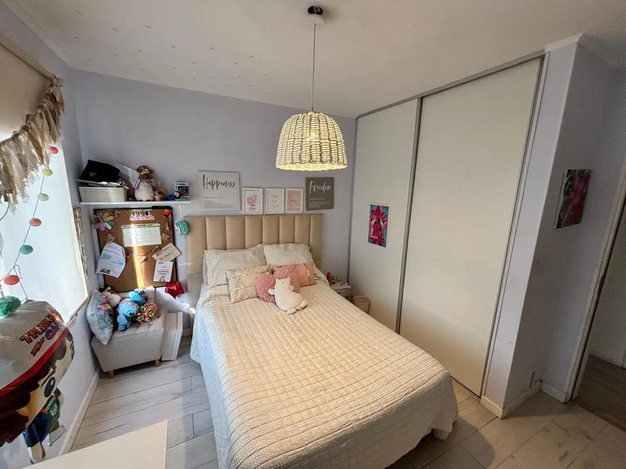 VENTA CASA - LA COMARCA -  LOTE INTERNO - con jardin y pileta 4