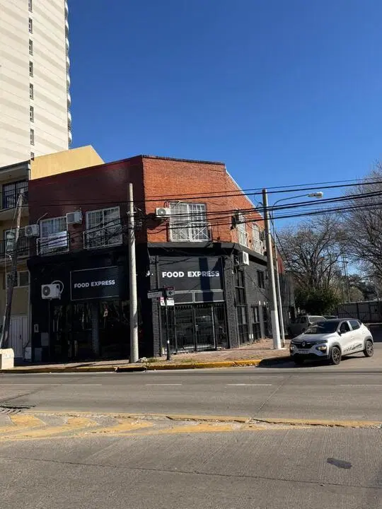Comercio en Luis García 1265 1